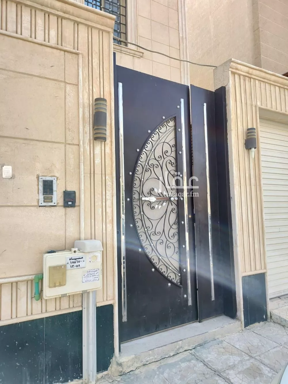 فيلا 4 غرف في العارض 2