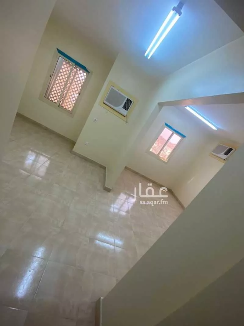 شقة 6 غرف في الحمراء و ام الجود 3