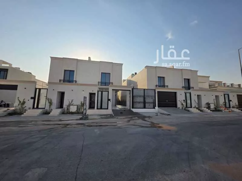 فيلا 5 غرف في الملقا 1