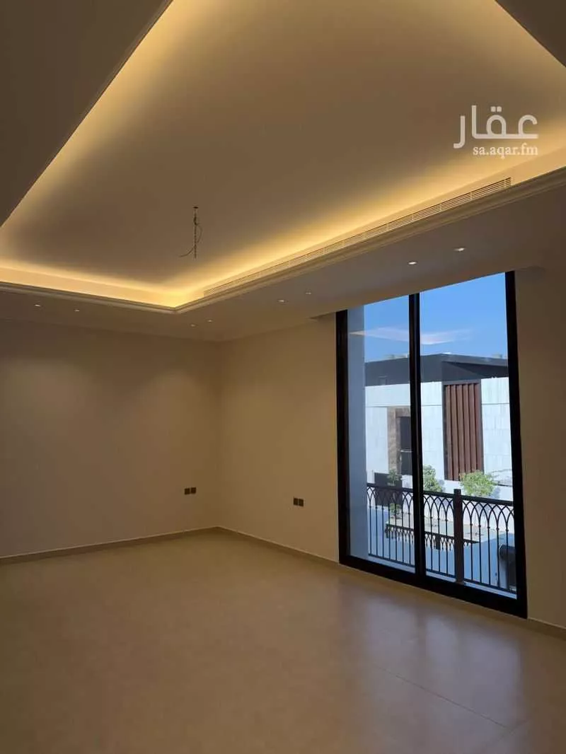 فيلا 5 غرف في الملقا 5