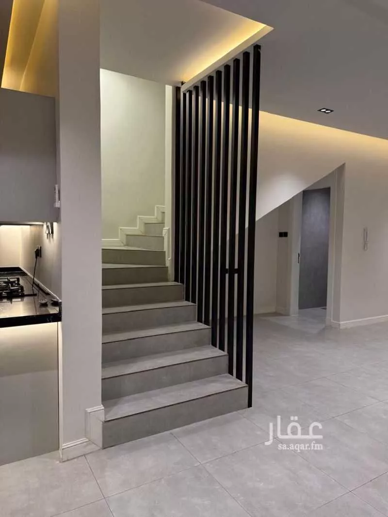 فيلا 4 غرف في العارض 5