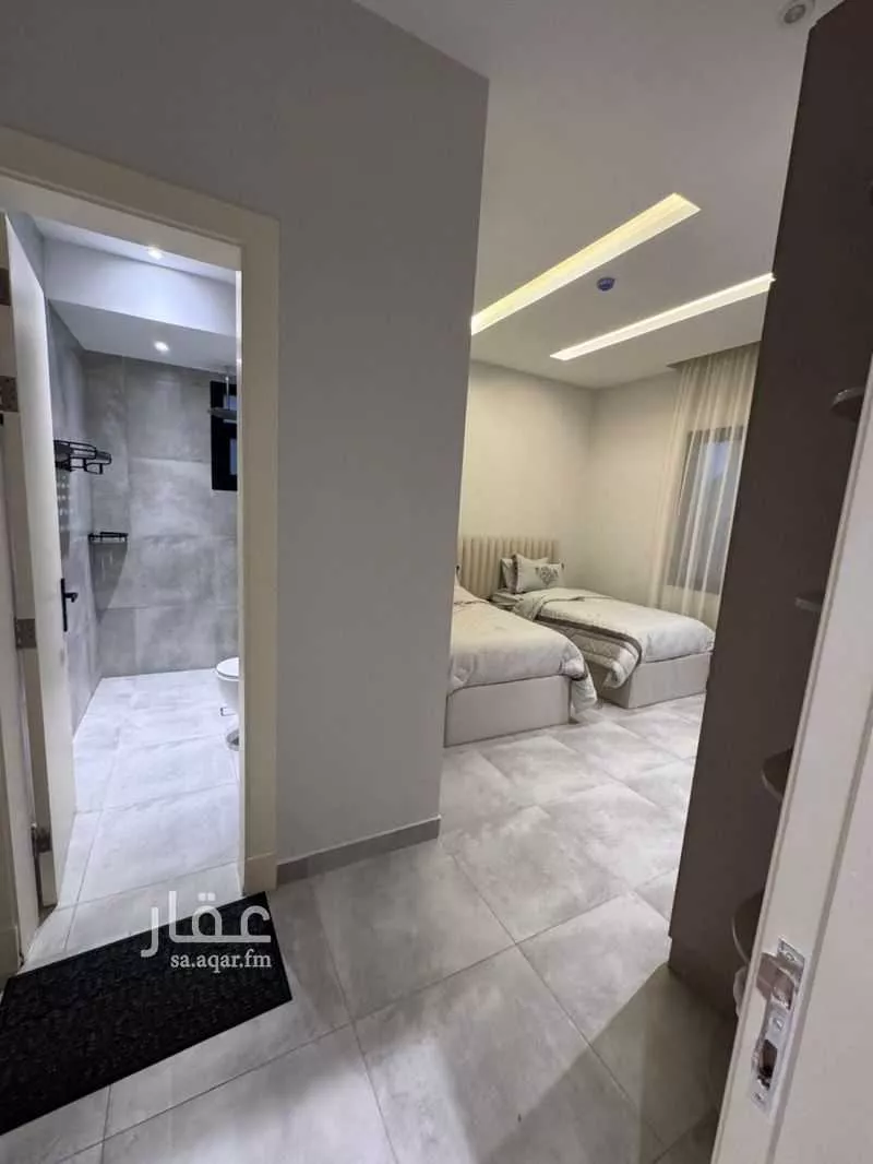 شقة 2 غرف في الملقا 4