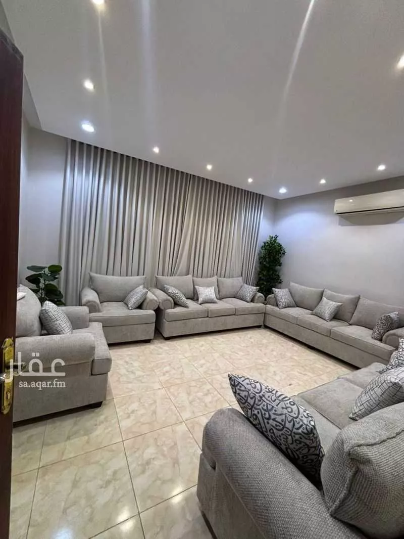 فيلا 7 غرف في العزيزية 5