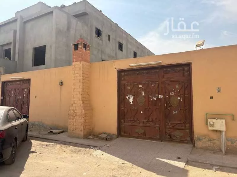land in Al Maizilah, Riyadh 8