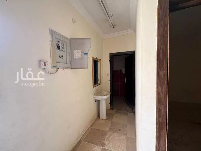 أرض 612 م² في المعيزلة 4