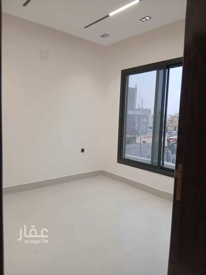5 bedroom floor in Al Maizilah 2