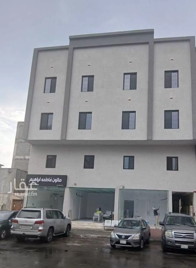 عمارة 302 م² في الخبر الجنوبية 3