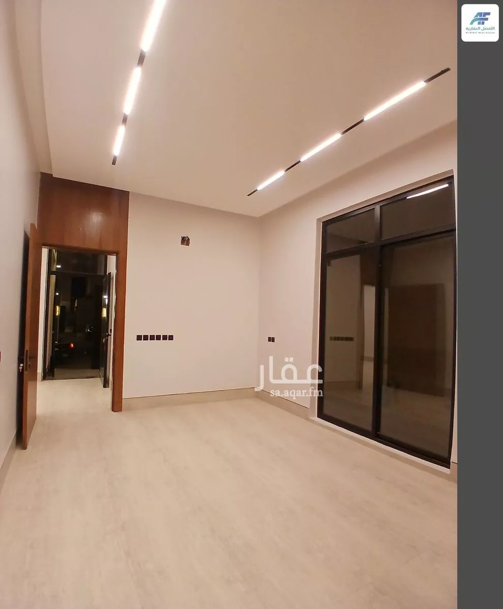 فيلا 8 غرف في الشرق 4