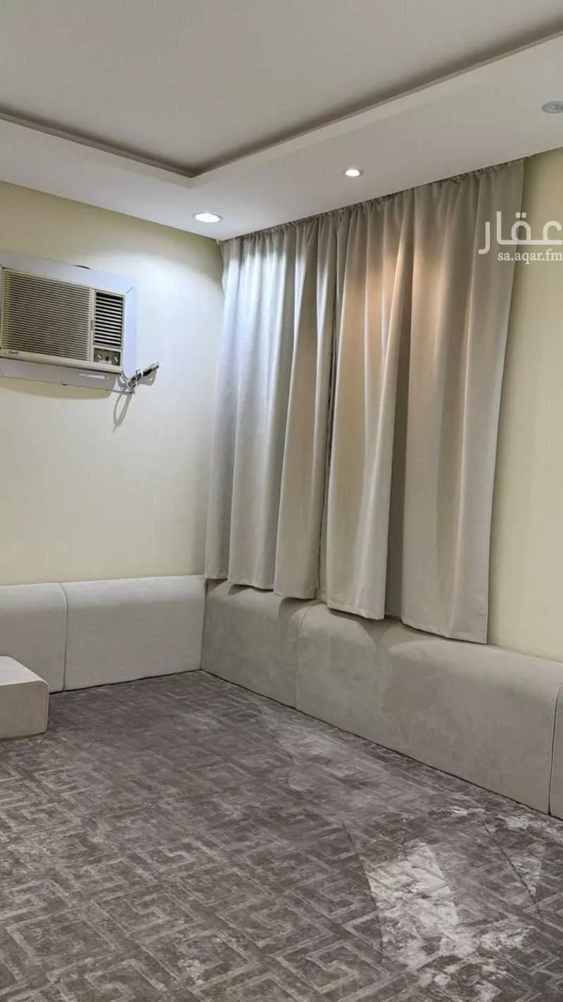 شقة 4 غرف في النظيم 3