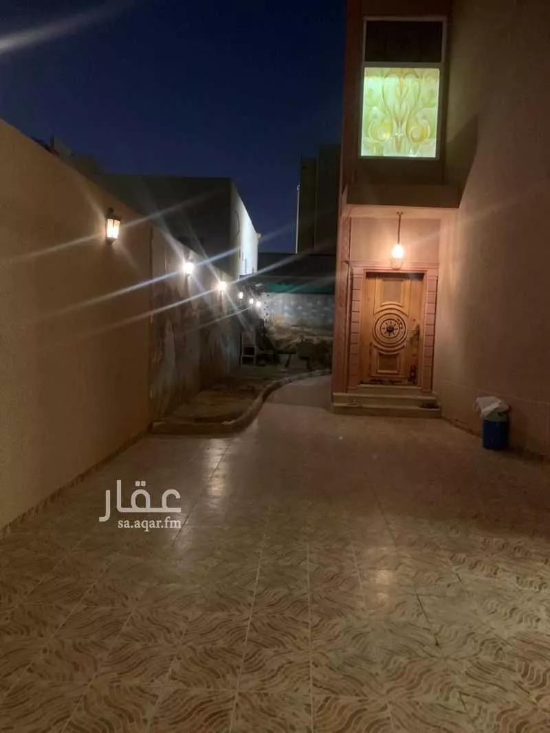 فيلا 5 غرف في اشبيلية 2