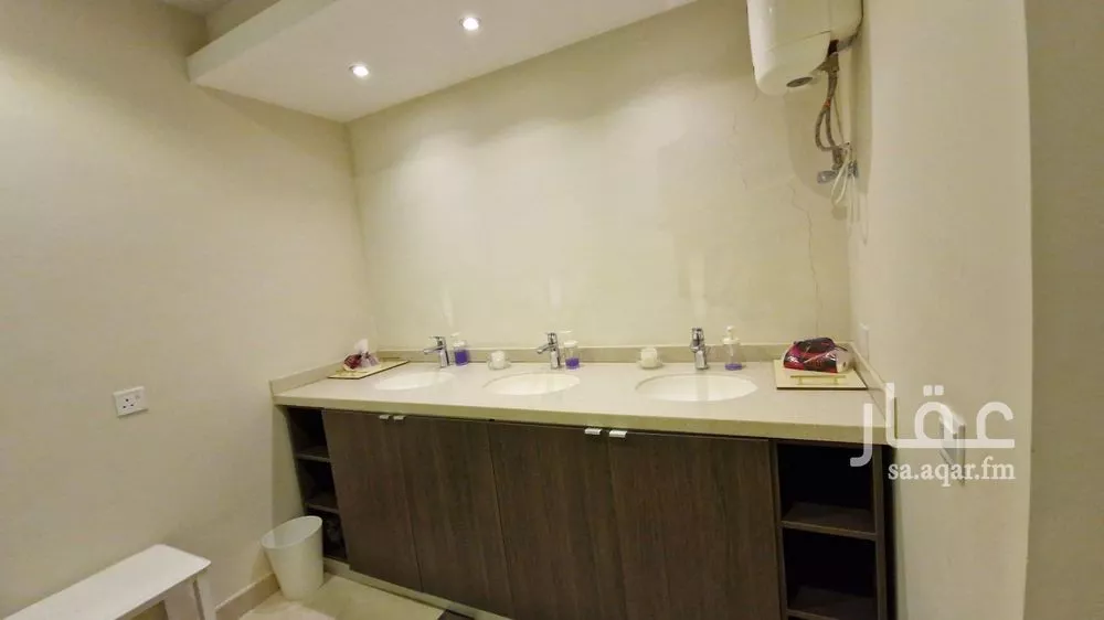 4 bedroom villa in Doha Al Janubiyah, Eastern Province 9