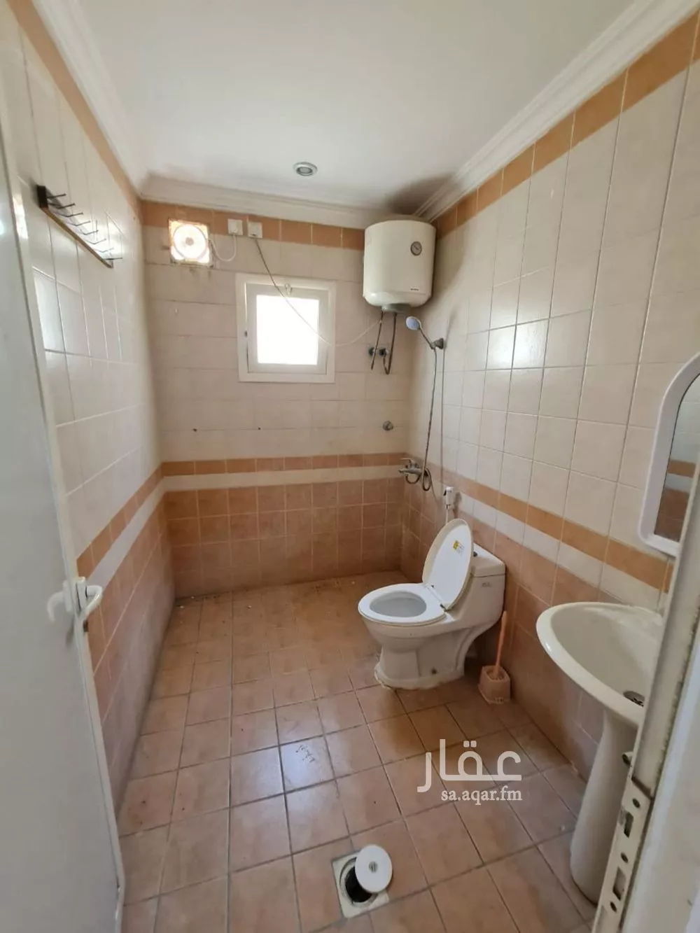 شقة 2 غرف في الشرق 4