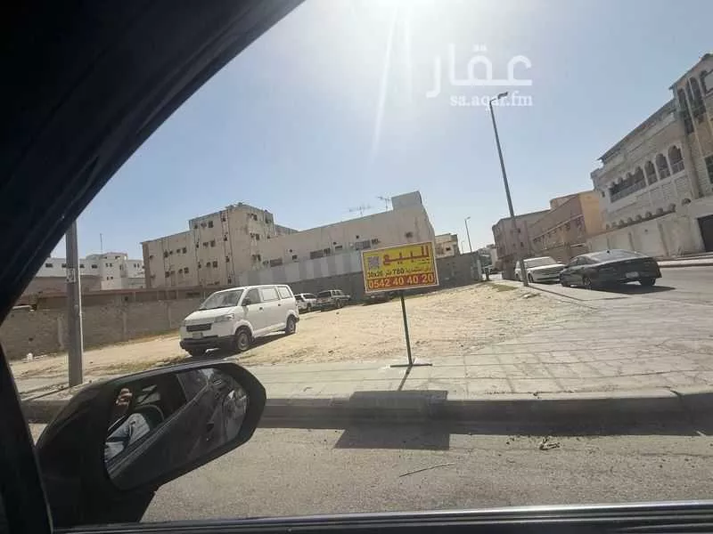 أرض 780 م² في الزهور 4