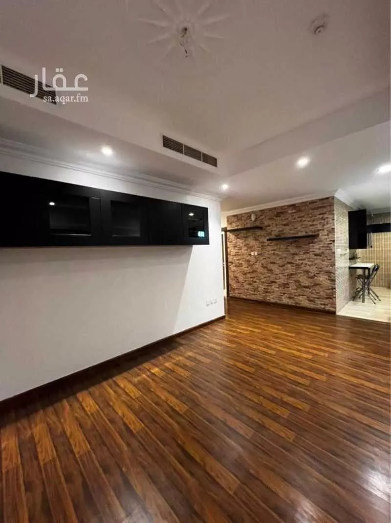 3 bedroom apartment in Al Hamra 4