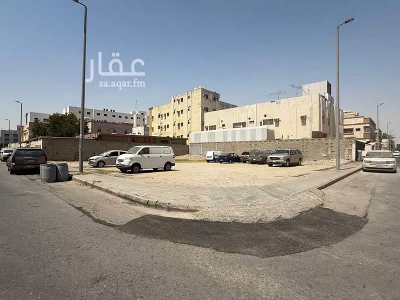 أرض 780 م² في الزهور 1