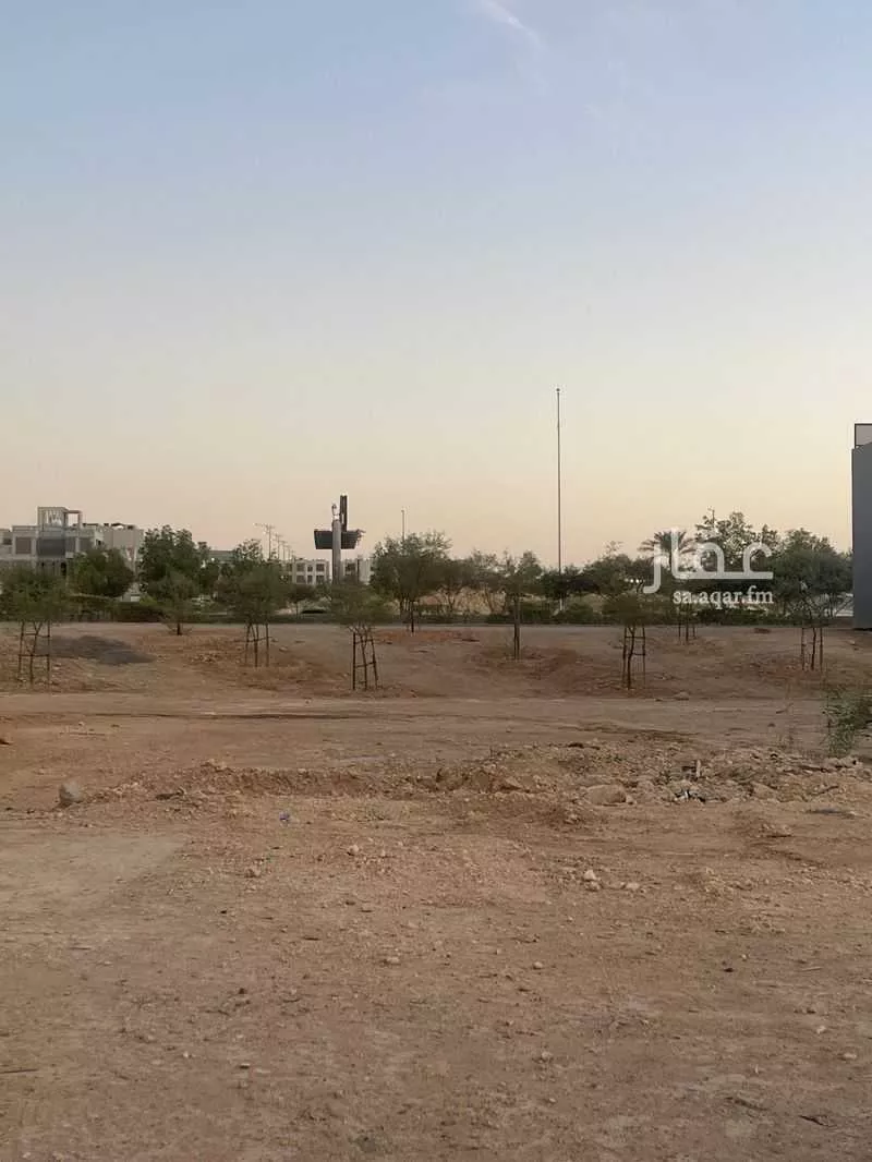 أرض 900 م² في النرجس 2