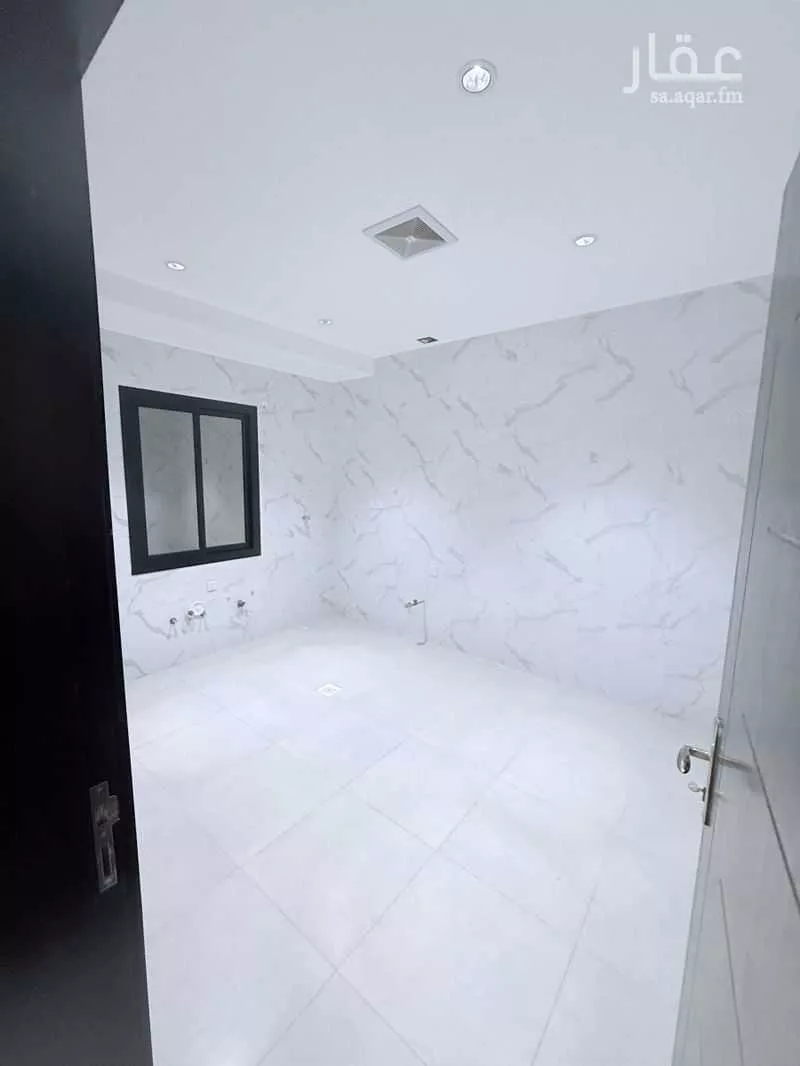 3 bedroom apartment in Al Nuzhah, Jeddah 14