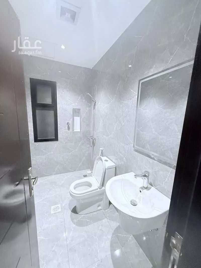 3 bedroom apartment in Al Nuzhah, Jeddah 10
