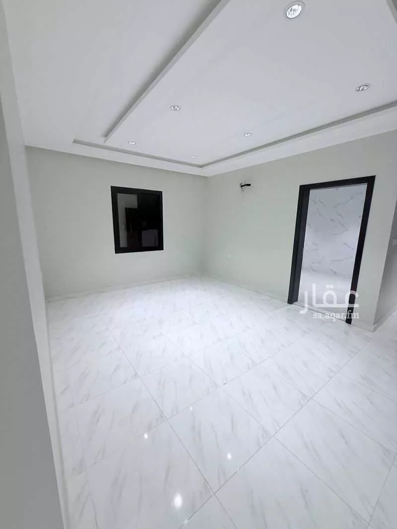 3 bedroom apartment in Al Nuzhah, Jeddah 11