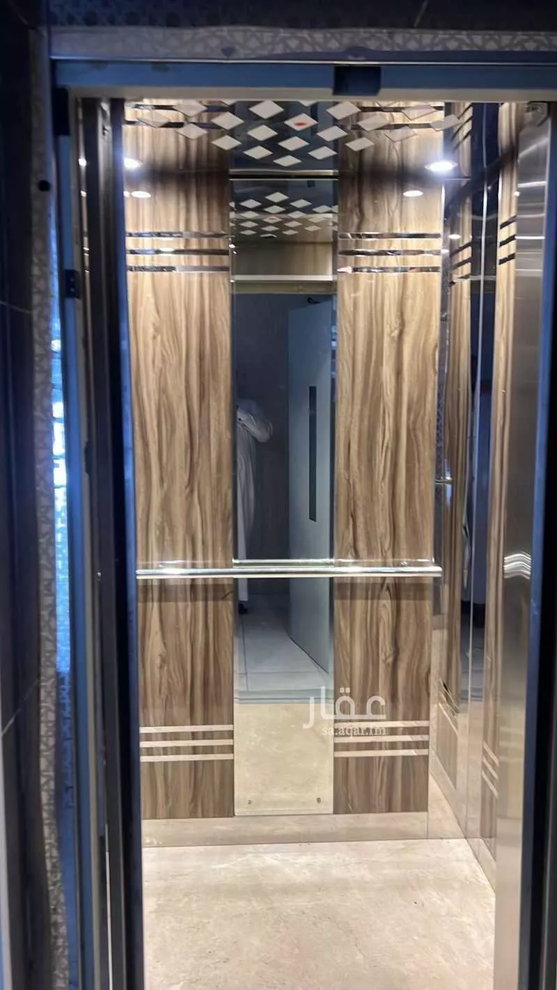 3 bedroom apartment in Muraykh 5