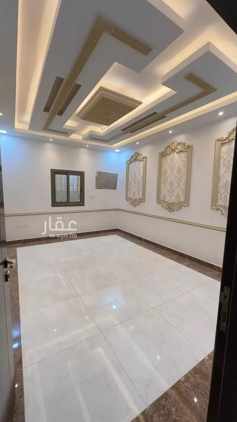 3 bedroom apartment in Muraykh 2