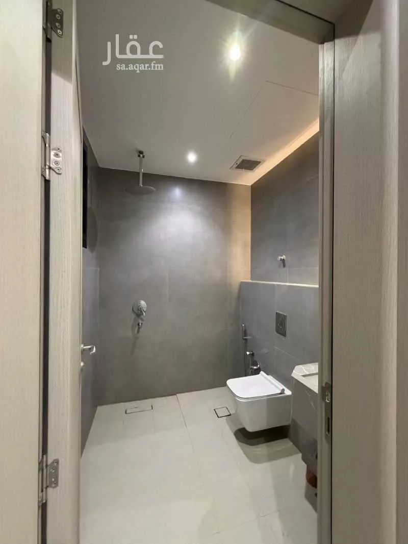 دور 5 غرف في العارض 1