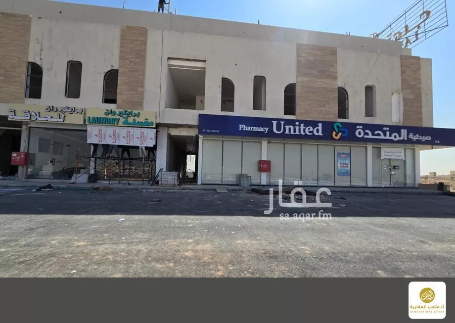 محل 5310 م² في الجنادرية 2