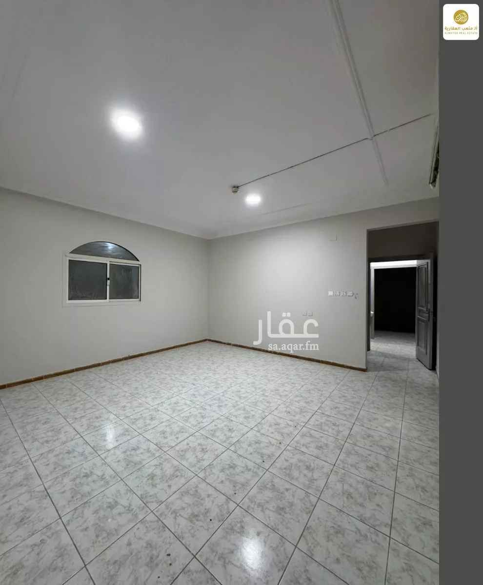 2 bedroom apartment in Al Yarmouk 4