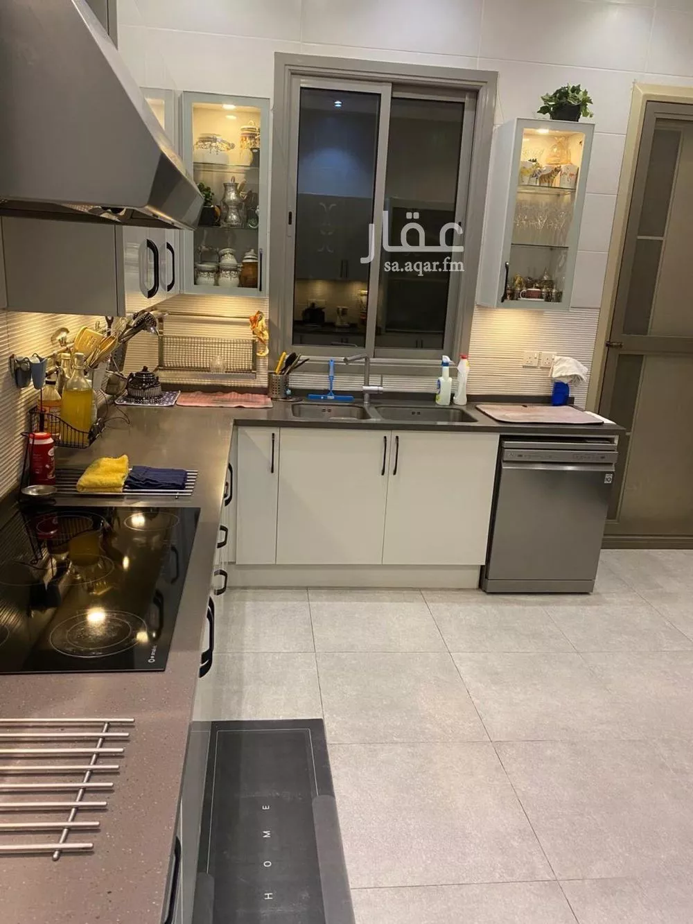 فيلا 10 غرف في الملقا 3