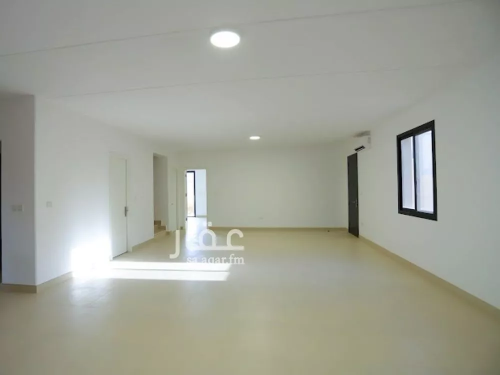 8 bedroom villa in Riyadh 4