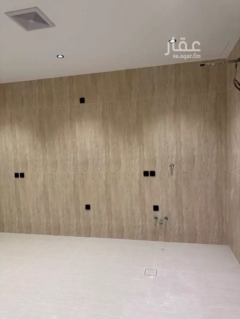 شقة 5 غرف في الدفاع 4