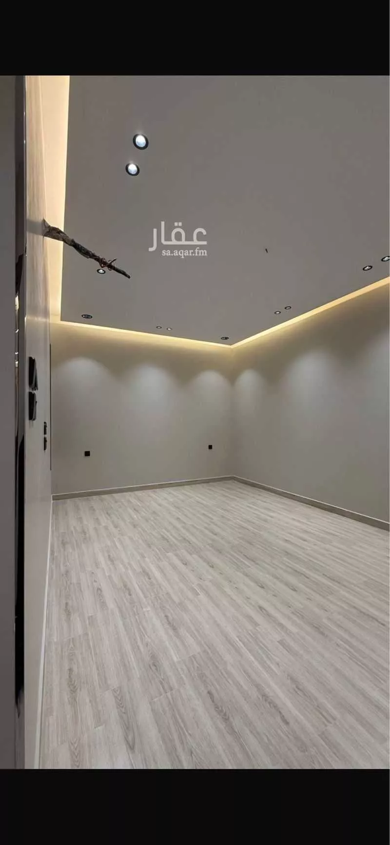 5 bedroom floor in Sikkat Al Hadeed 4