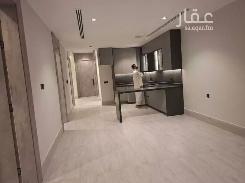 شقة 5 غرف في السيف 1