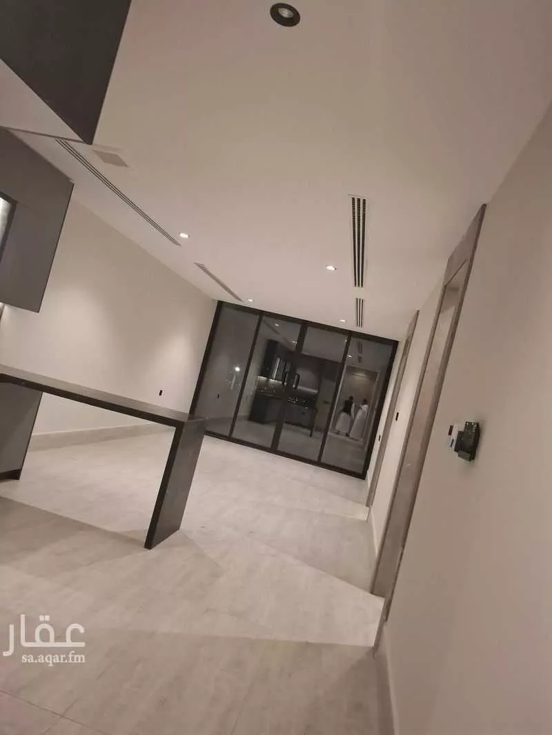 شقة 5 غرف في السيف 5