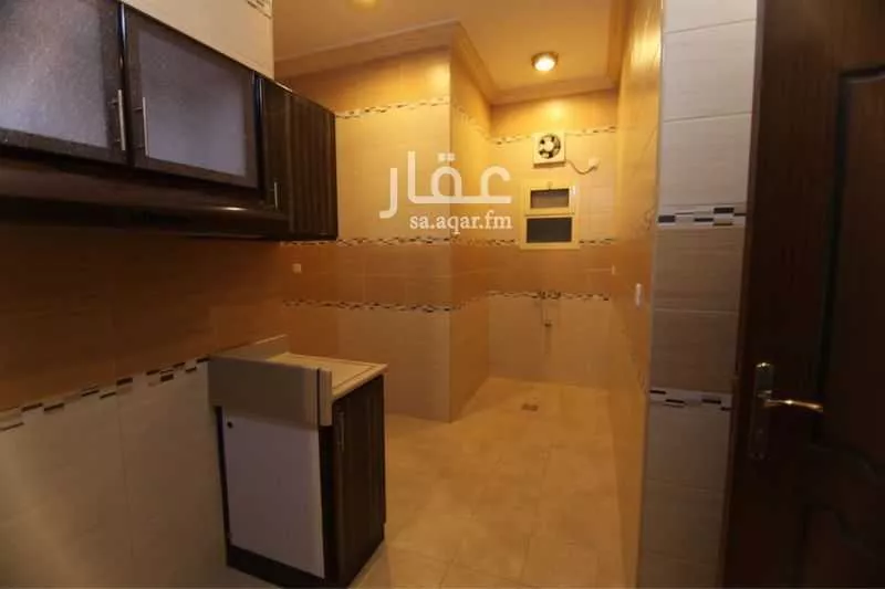 4 bedroom apartment in Al Rehab, Jeddah 13