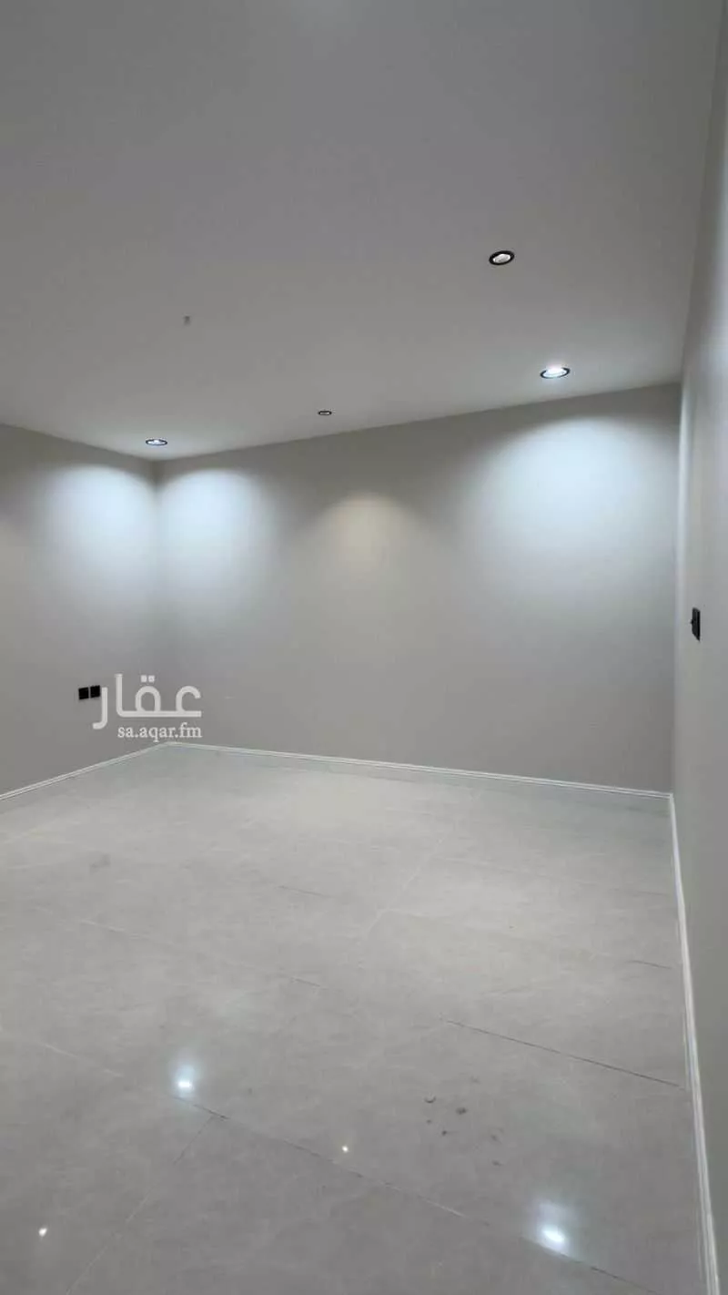 شقة 5 غرف في البحيرات 2