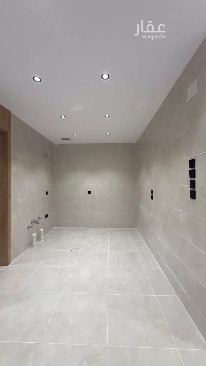 شقة 5 غرف في الخضراء 5