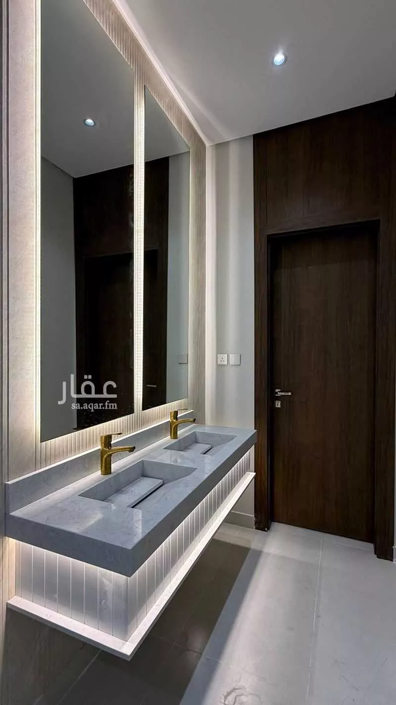 6 bedroom floor in Al Rashidiyyah 2