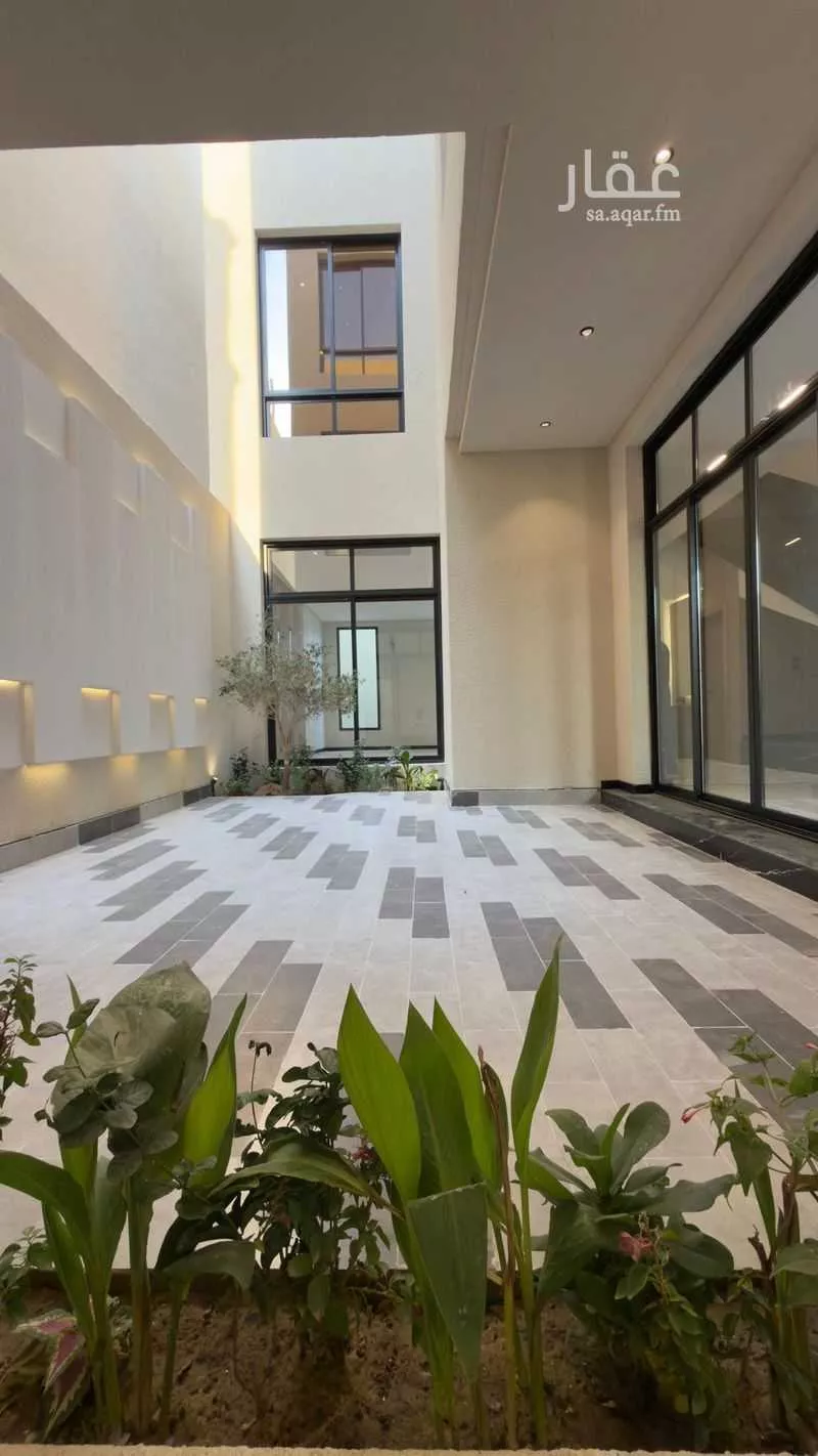 فيلا 7 غرف في العكيشية 1