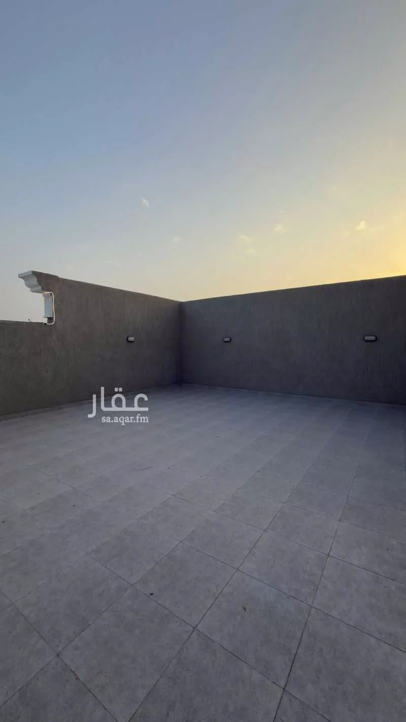 فيلا 9 غرف في العكيشية 3