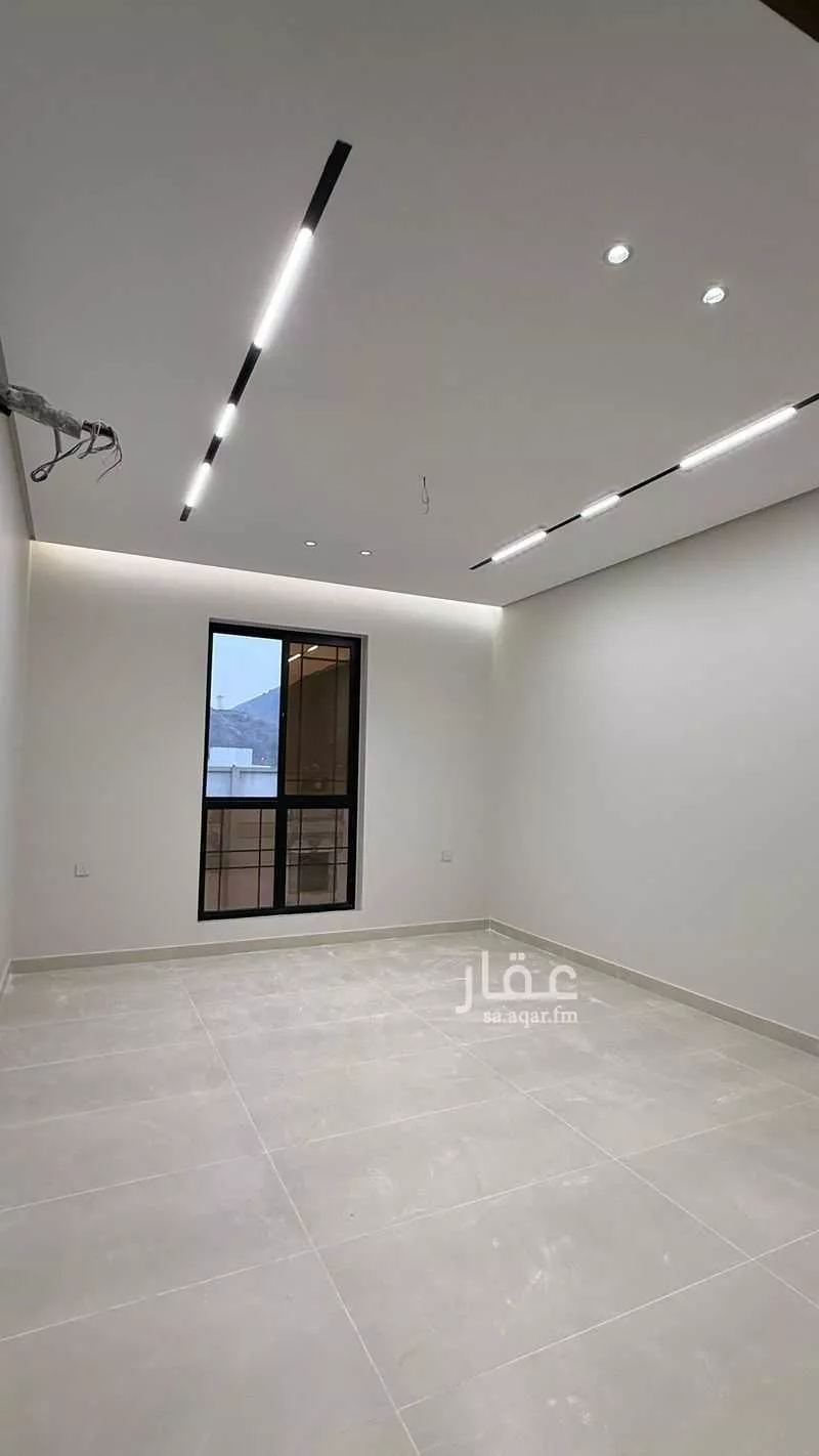 6 bedroom floor in Al Rashidiyyah 2