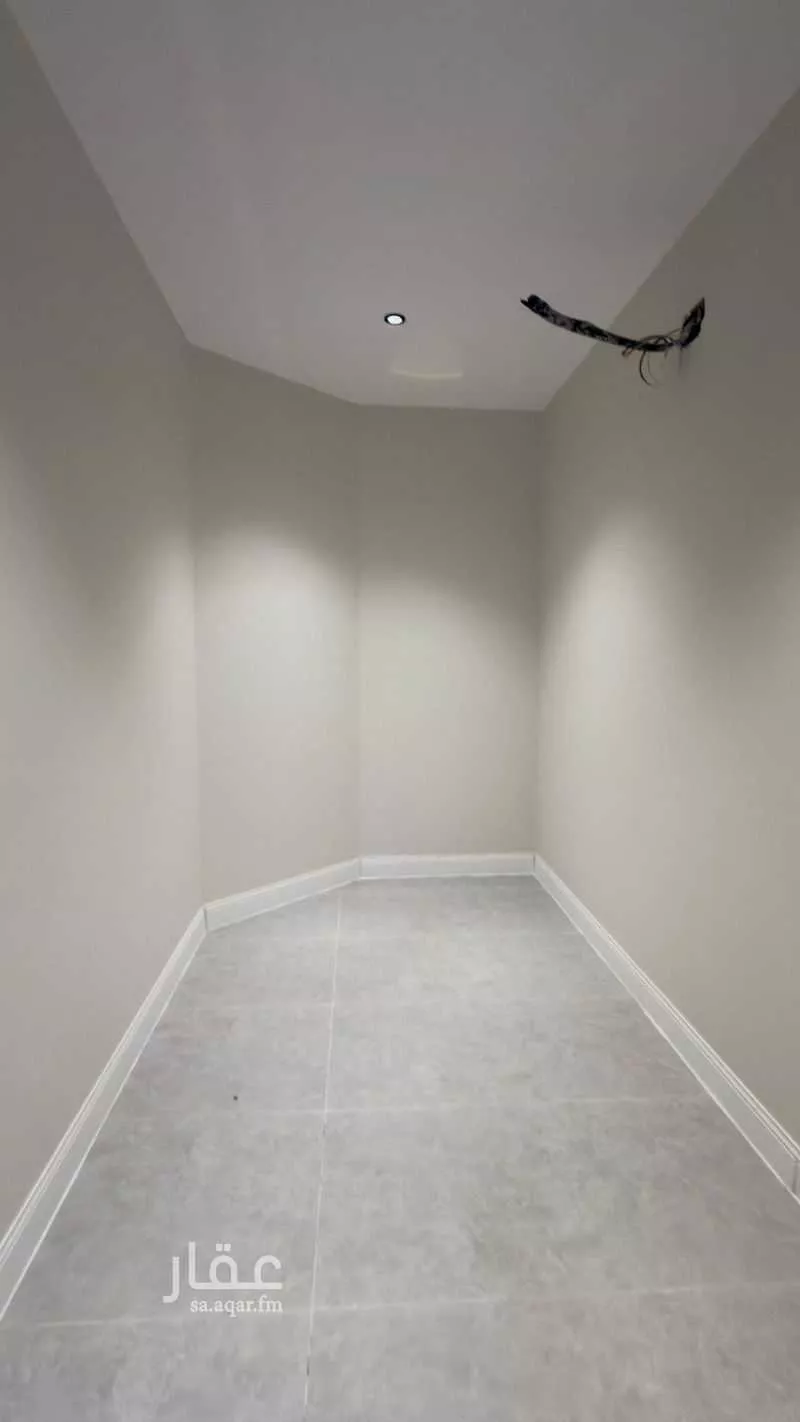 فيلا 9 غرف في العكيشية 5