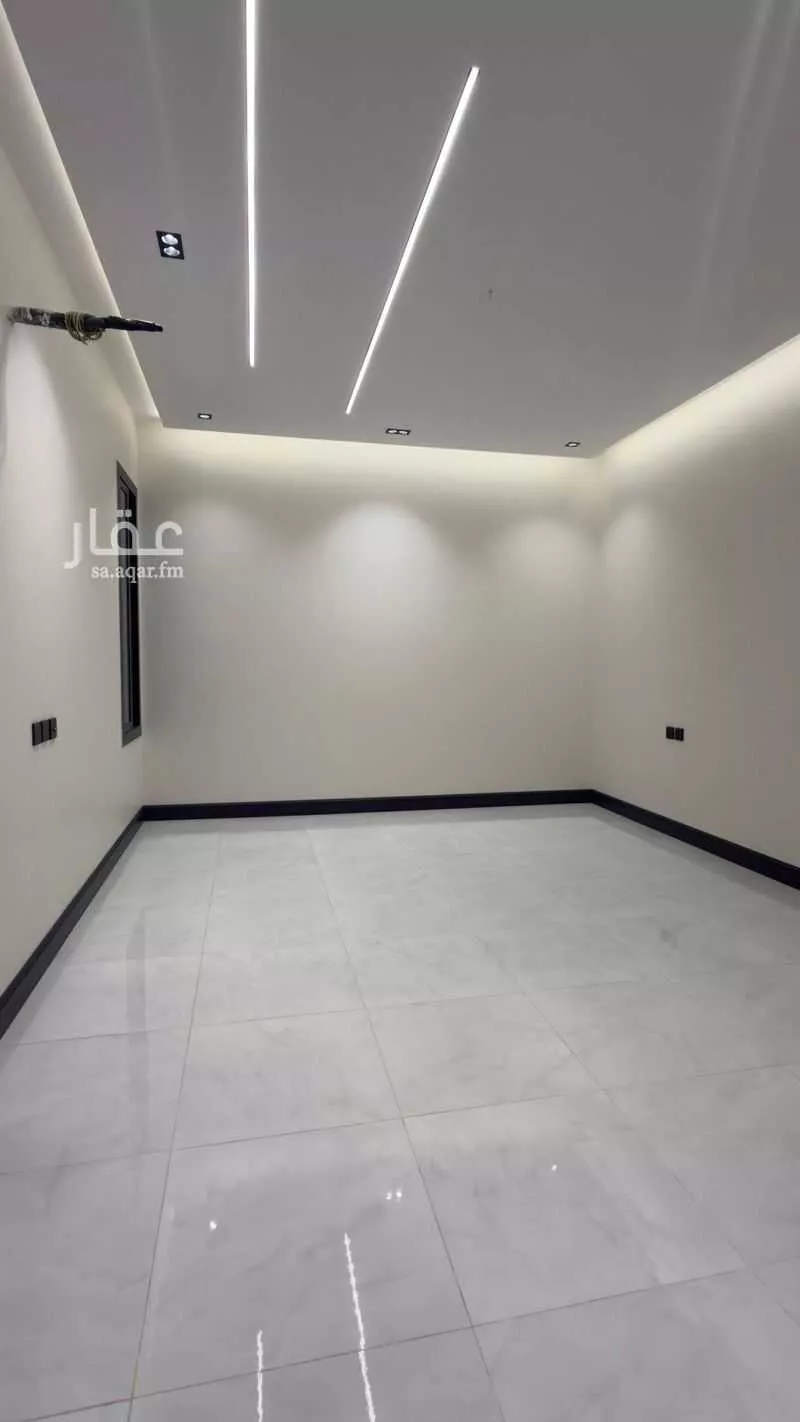 شقة 6 غرف في الراشدية 4