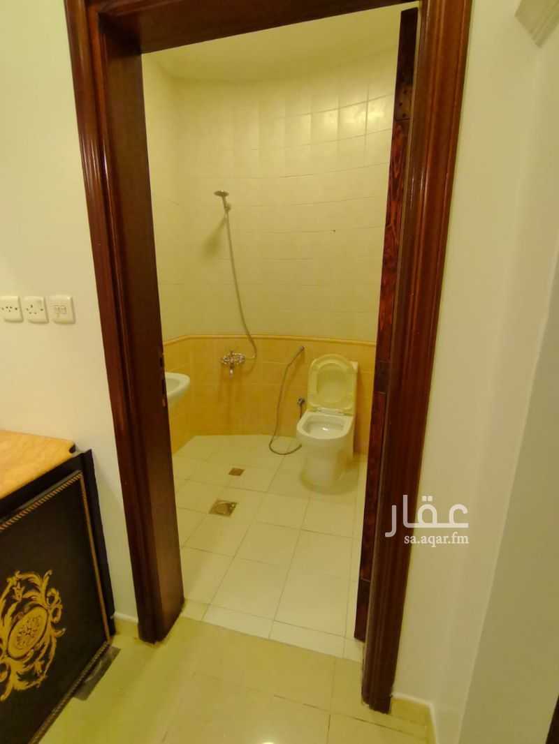 5 bedroom villa in At Taawon, Riyadh 7
