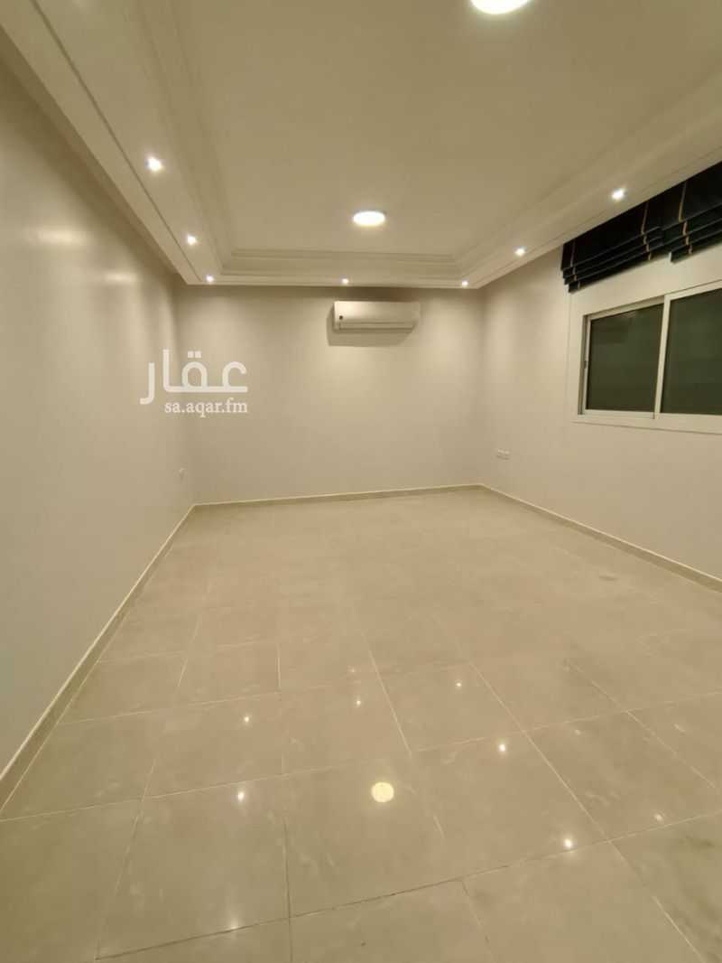 5 bedroom villa in At Taawon, Riyadh 15