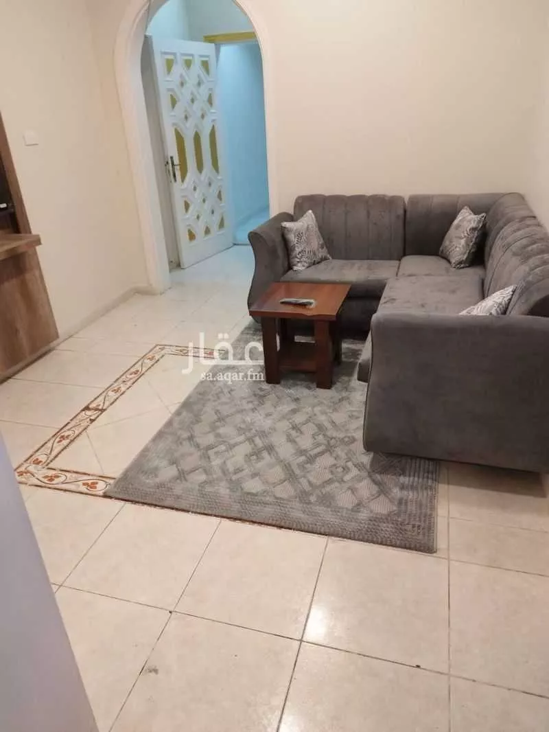 3 bedroom apartment in Madaen Al Fahd, Jeddah 5