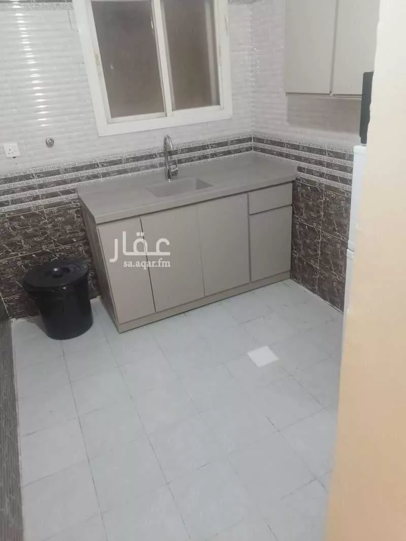 3 bedroom apartment in Madaen Al Fahd, Jeddah 8
