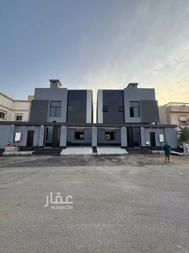 فيلا 13 غرف في طيبة 1