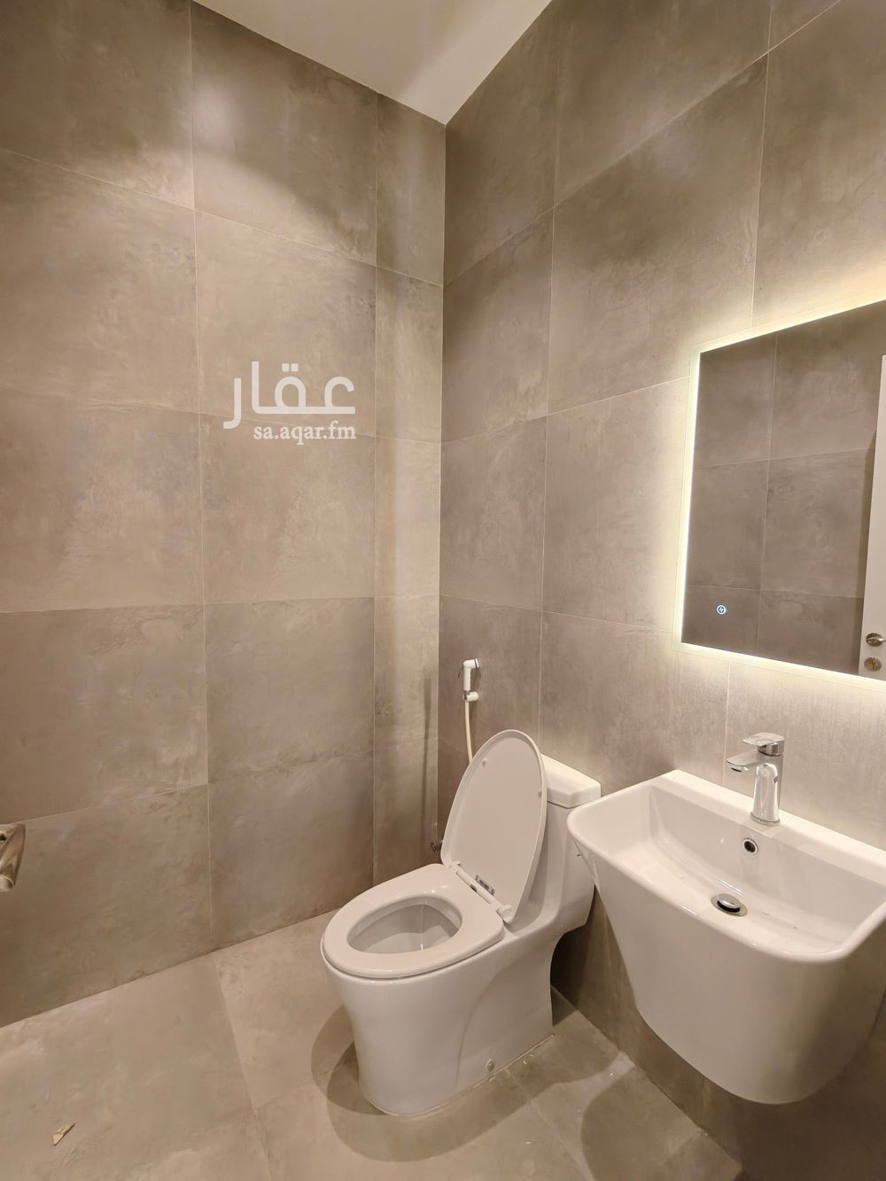 3 bedroom apartment in Al Rakah Ash Shamaliyah, Eastern Province 6
