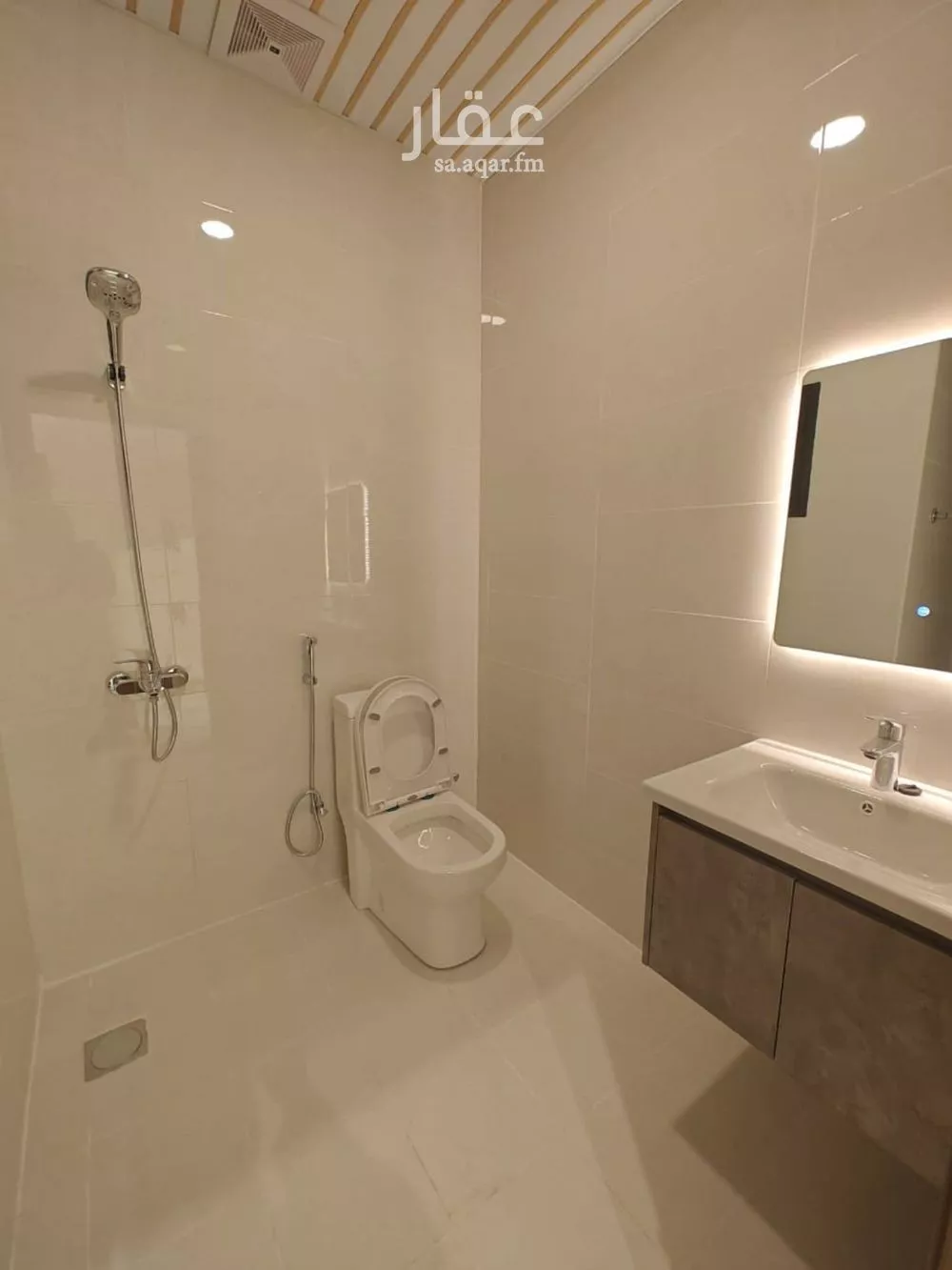 2 bedroom apartment in Madinat Al Umal, Eastern Province 8